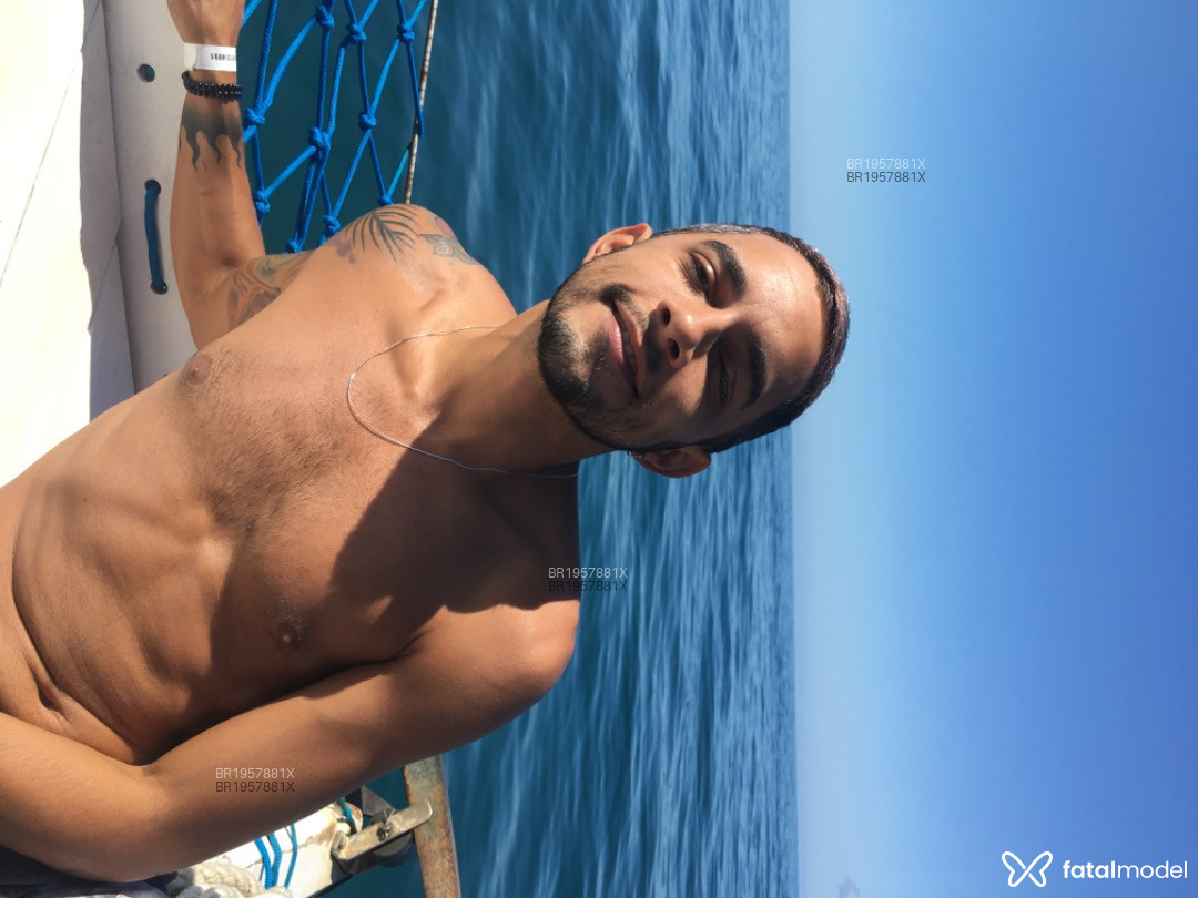 Acompanhante homem morena (o) de olhos pretos em Rio de Janeiro - Jon Argentino