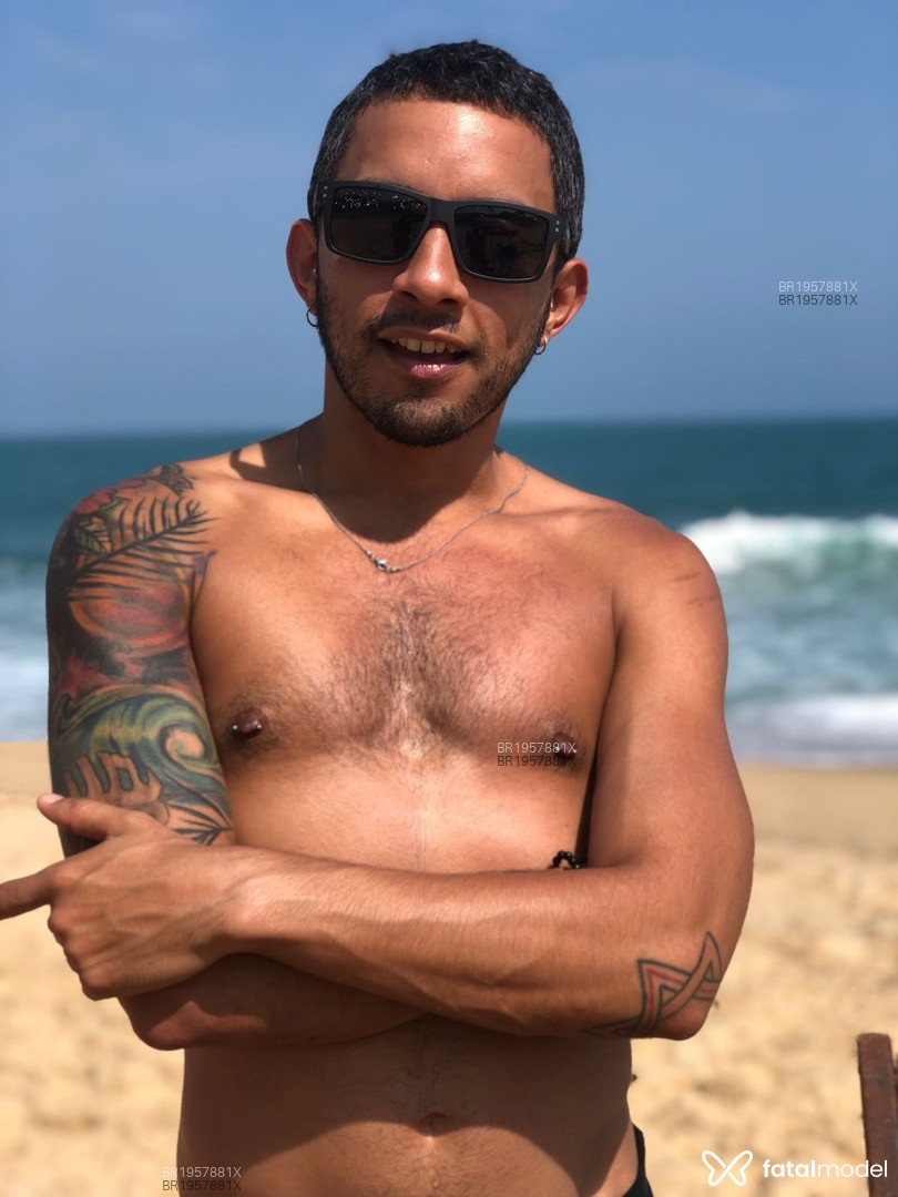 Acompanhante homem morena (o) de olhos pretos em Rio de Janeiro - Jon Argentino