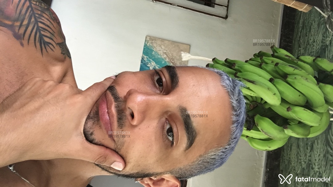 Acompanhante homem morena (o) de olhos pretos em Rio de Janeiro - Jon Argentino