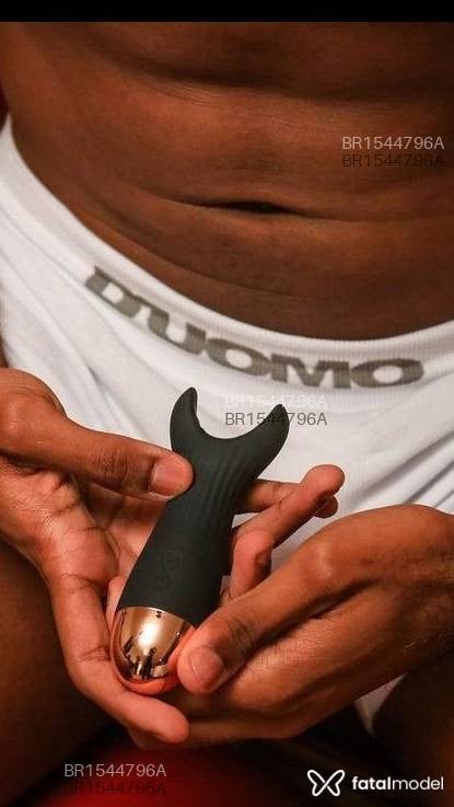 Acompanhante homem morena (o) de olhos castanhos em Rio de Janeiro Acompanhante homem morena (o) de olhos castanhos em Rio de Janeiro - Gabi Sexshop
