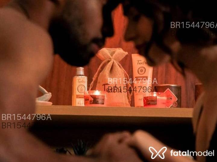 Acompanhante homem morena (o) de olhos castanhos em Rio de Janeiro Acompanhante homem morena (o) de olhos castanhos em Rio de Janeiro - Gabi Sexshop