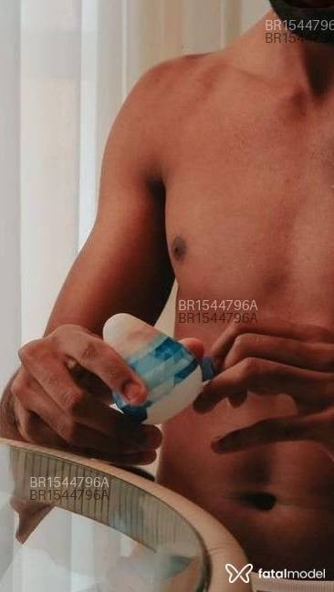 Acompanhante homem morena (o) de olhos castanhos em Rio de Janeiro Acompanhante homem morena (o) de olhos castanhos em Rio de Janeiro - Gabi Sexshop