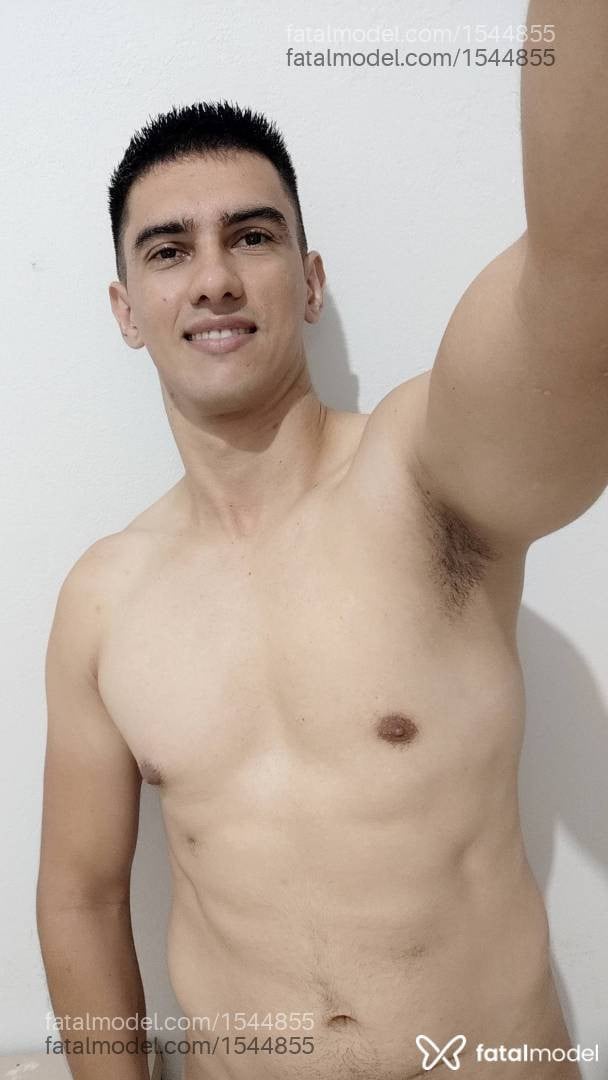 Acompanhante homem morena (o) de olhos castanhos - Alex