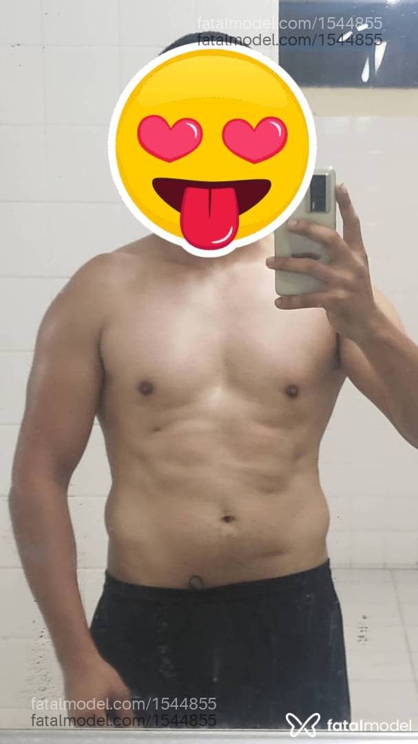 Acompanhante homem morena (o) de olhos castanhos - Alex