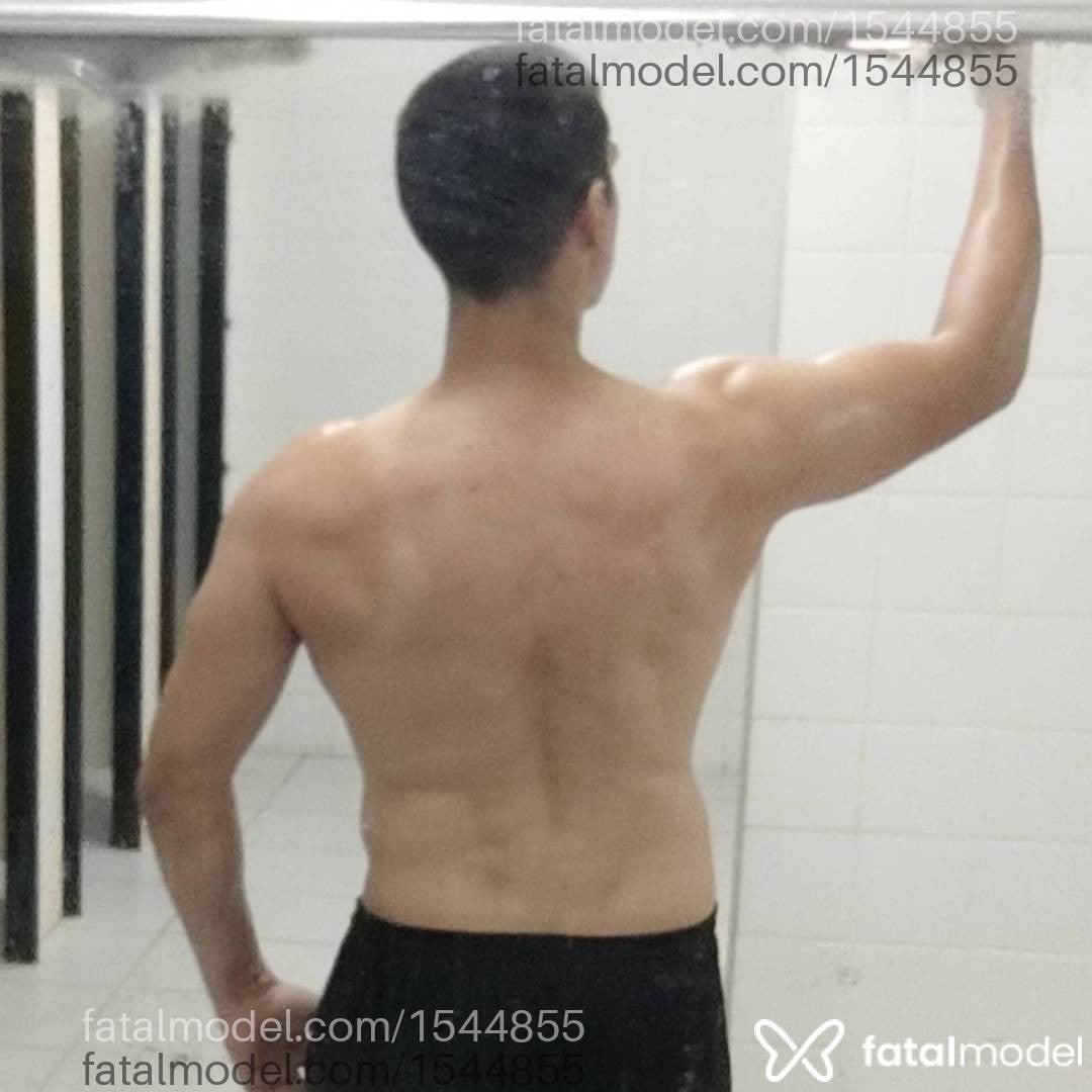 Acompanhante homem morena (o) de olhos castanhos - Alex Acompanhante homem morena (o) de olhos castanhos - Alex