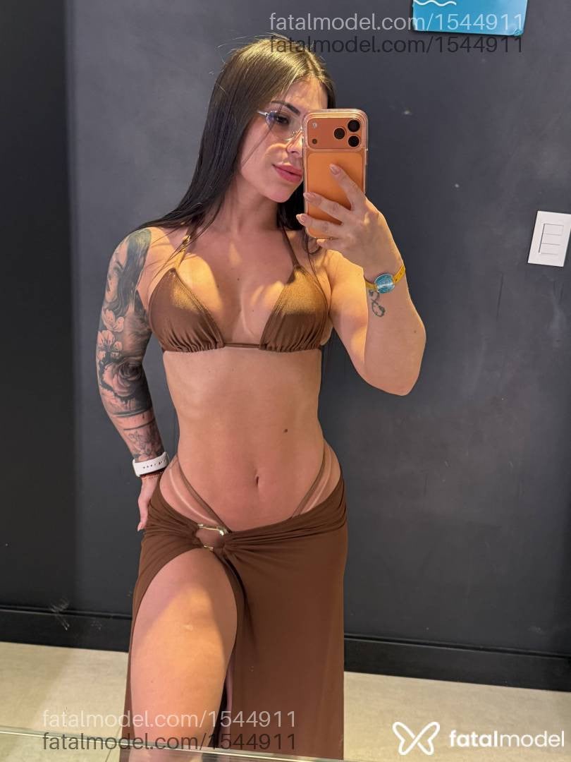 Acompanhante mulher morena (o) de olhos castanhos - Bianca Andrade