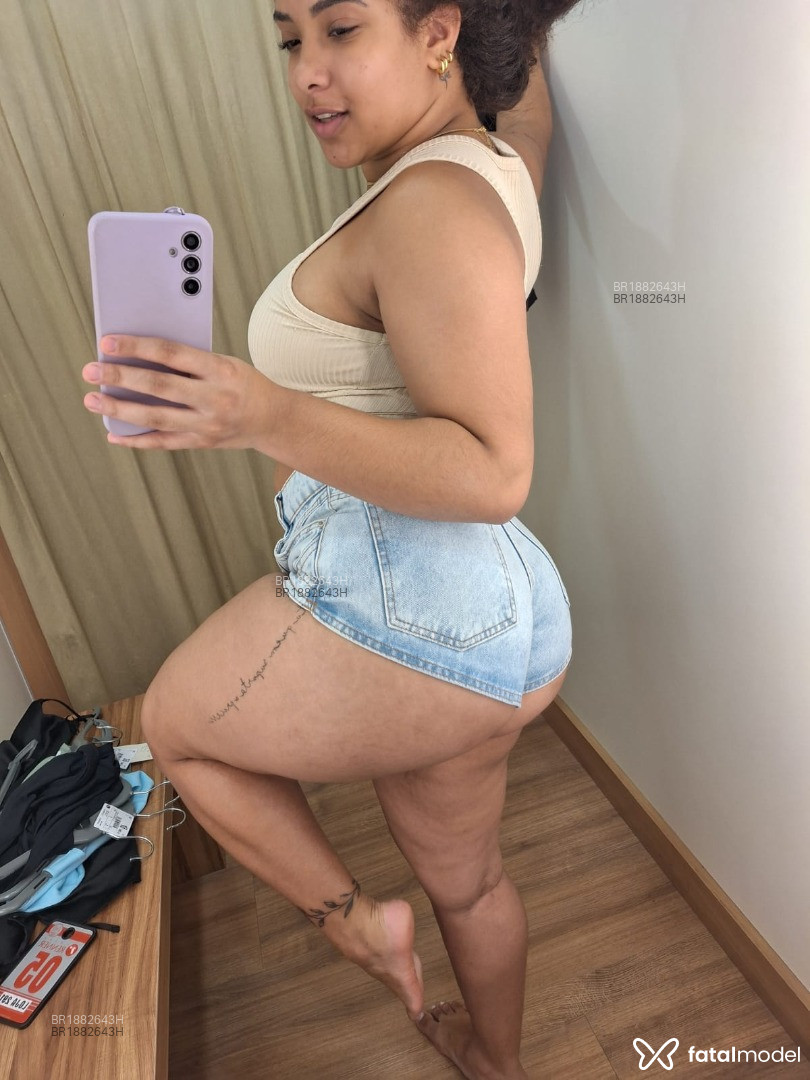 Acompanhante mulher morena (o) de olhos castanhos em Virtual - Gaby Mendes