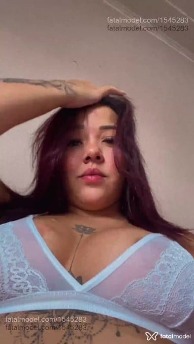 Acompanhante mulher ruiva (o) de olhos castanhos em Lins - May