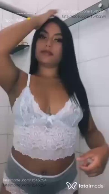 Acompanhante mulher morena (o) de olhos castanhos em Divinópolis - Gabriela Lopez