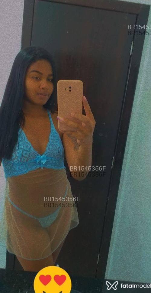 Acompanhante mulher morena (o) de olhos castanhos em Sorriso Acompanhante mulher morena (o) de olhos castanhos em Sorriso - Luisa