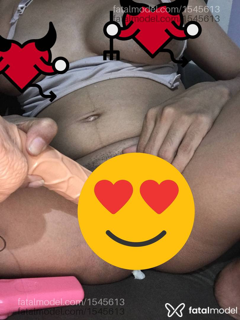Acompanhante mulher com cabelo castanho de olhos pretos em Virtual Acompanhante mulher com cabelo castanho de olhos pretos em Virtual - Bia Oliveira