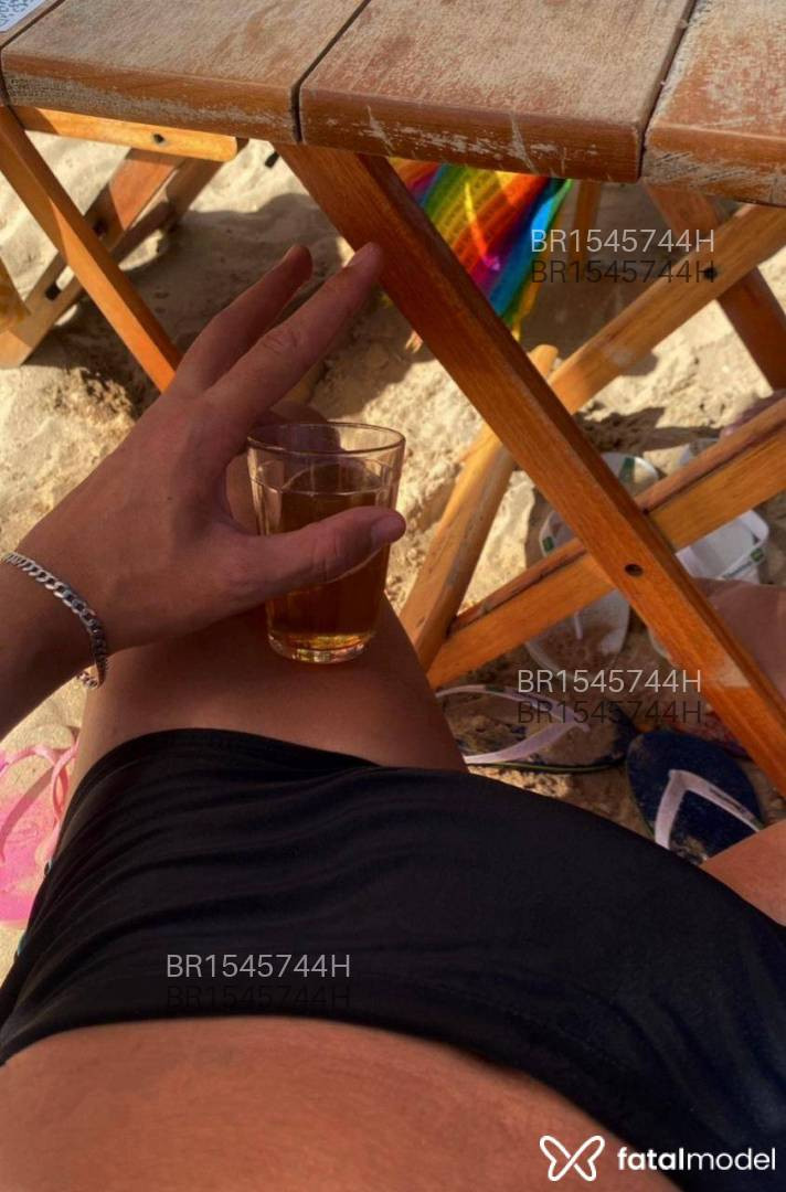 Acompanhante homem morena (o) de olhos cinza em Camaçari - DOMINADORDOT