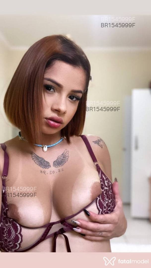 Acompanhante mulher ruiva (o) de olhos castanhos em Belo Horizonte - Lunna