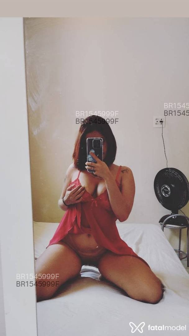 Acompanhante mulher ruiva (o) de olhos castanhos em Belo Horizonte - Lunna