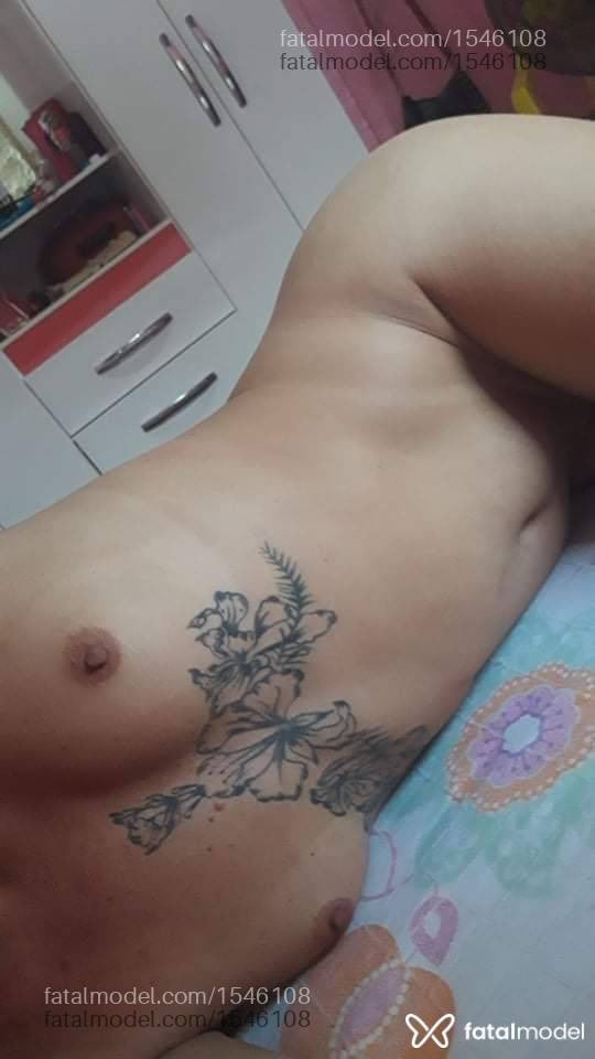 Acompanhante mulher trans loira (o) de olhos castanhos em Cuiabá - Mirela
