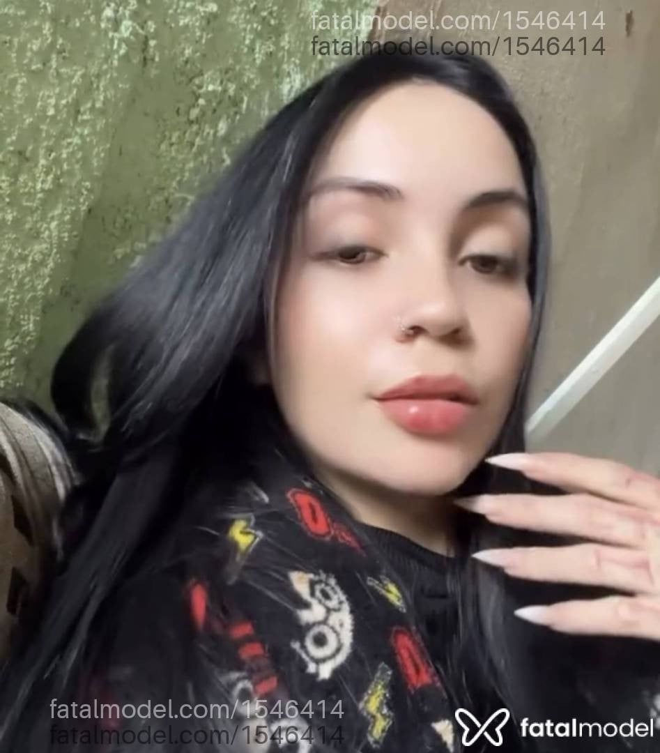 Acompanhante mulher morena (o) de olhos mel em Registro Acompanhante mulher morena (o) de olhos mel em Registro - CAMILA FERREIRA