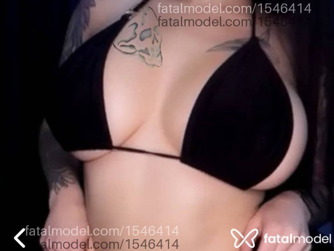 Acompanhante mulher morena (o) de olhos mel - CAMILA FERREIRA