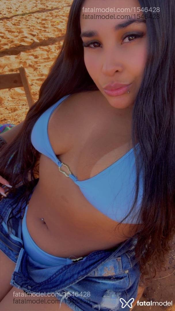 Acompanhante mulher morena (o) de olhos castanhos - Laura