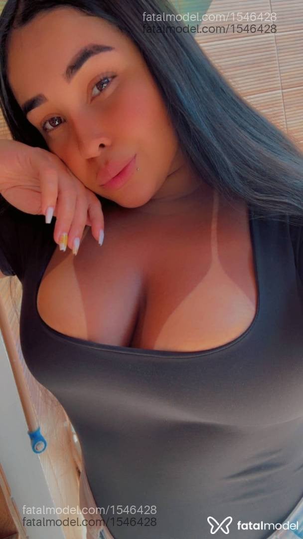 Acompanhante mulher morena (o) de olhos castanhos - Laura