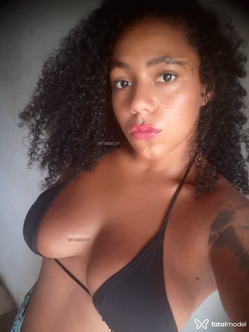 Acompanhante mulher morena (o) de olhos pretos em Virtual - Zayah