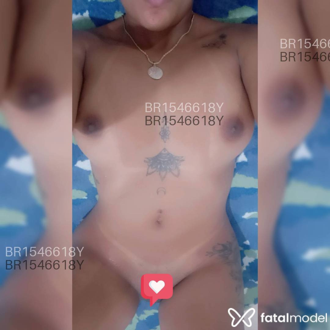 Acompanhante mulher ruiva (o) de olhos pretos em Volta Redonda - Pérola