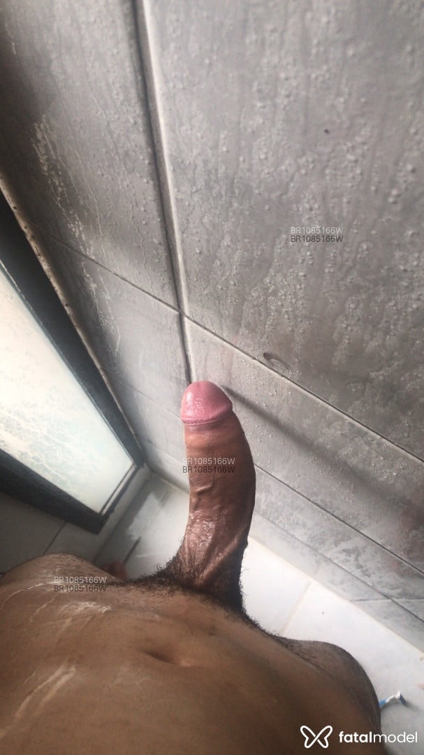 Acompanhante homem com cabelo castanho de olhos mel em Londrina Acompanhante homem com cabelo castanho de olhos mel em Londrina - Caio Henrique