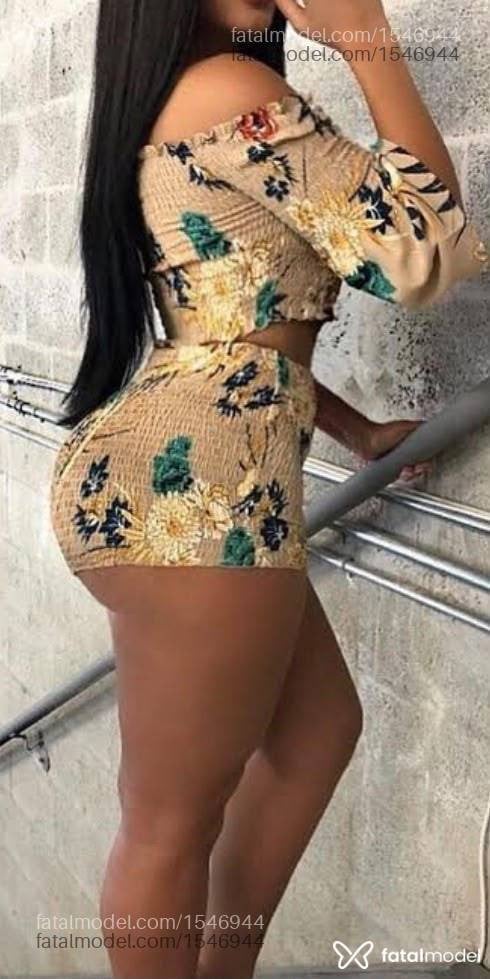 Acompanhante mulher com cabelo castanho de olhos castanhos - Agatha