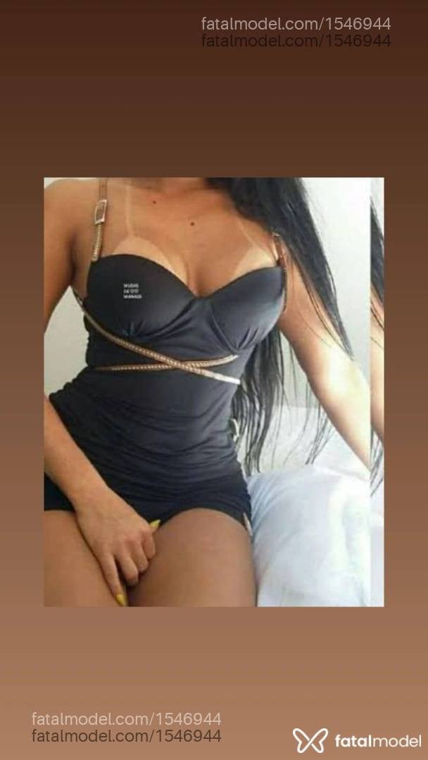Acompanhante mulher com cabelo castanho de olhos castanhos - Agatha