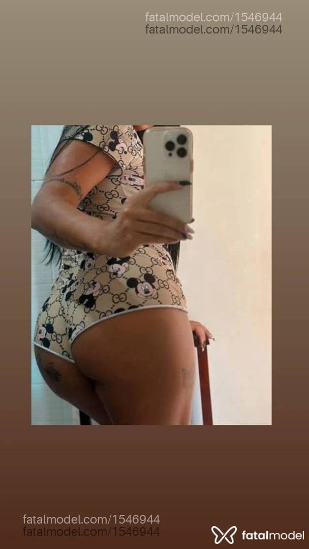 Acompanhante mulher com cabelo castanho de olhos castanhos - Agatha
