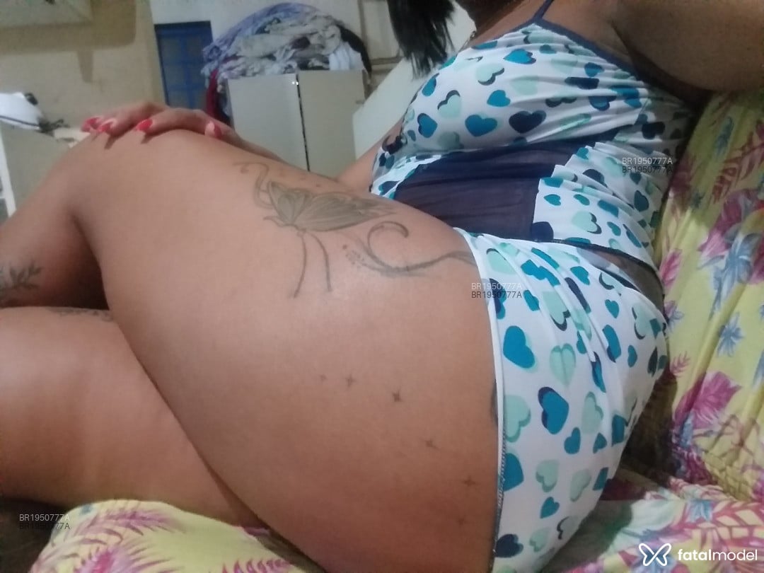 Acompanhante mulher morena (o) de olhos castanhos em Brasília - Aline
