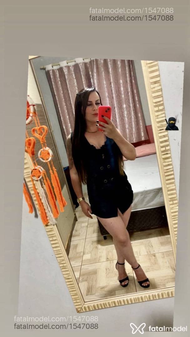 Acompanhante mulher morena (o) de olhos castanhos - Heloisa Acompanhante mulher morena (o) de olhos castanhos - Heloisa