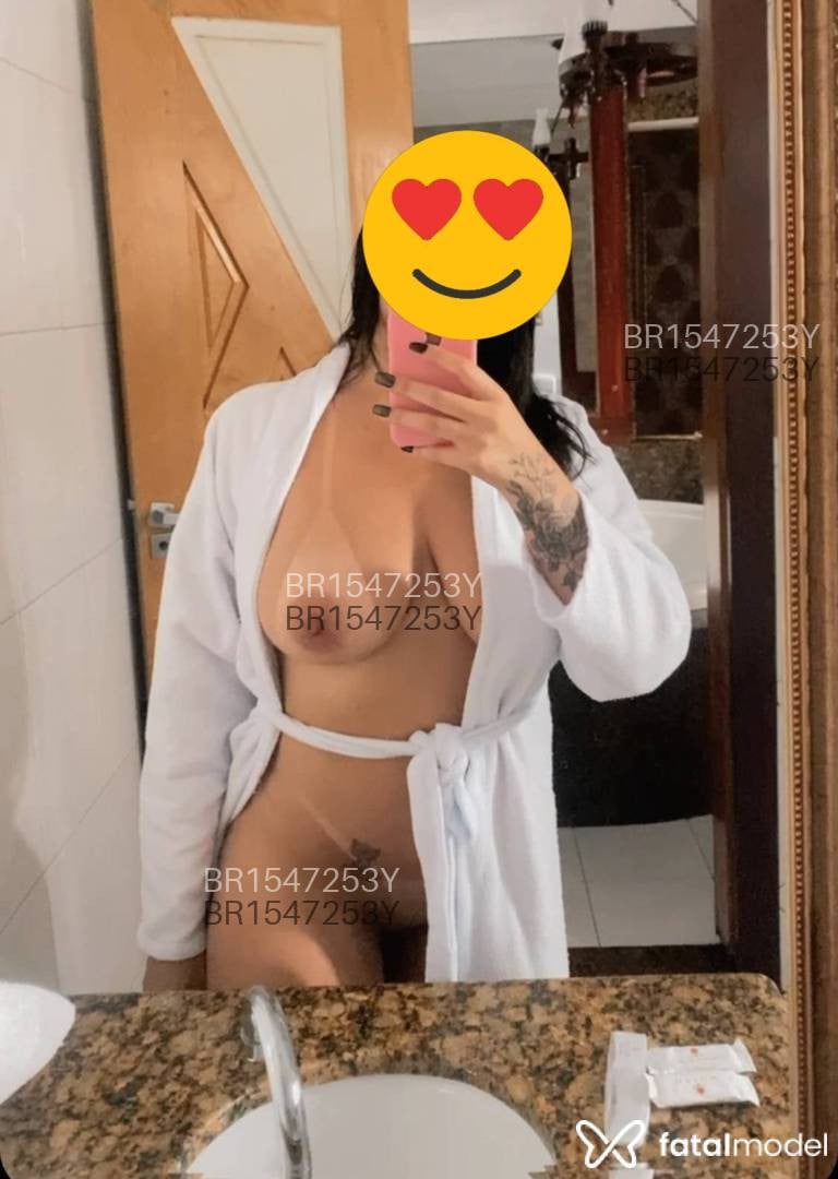 Acompanhante mulher morena (o) de olhos mel em Seabra - Rebeca Toledo