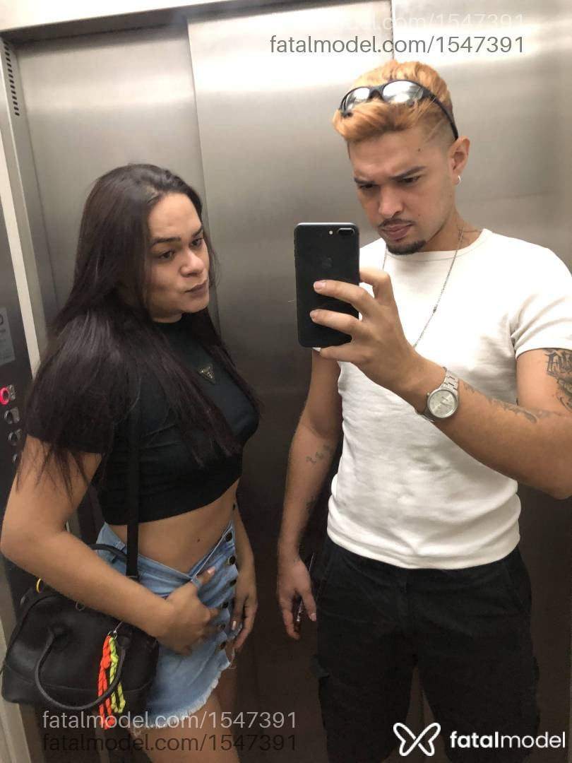 Acompanhante travesti morena (o) de olhos castanhos - Casalhot