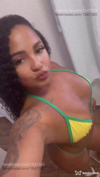 Acompanhante mulher morena (o) de olhos pretos em Tramandaí - Ellen Souza