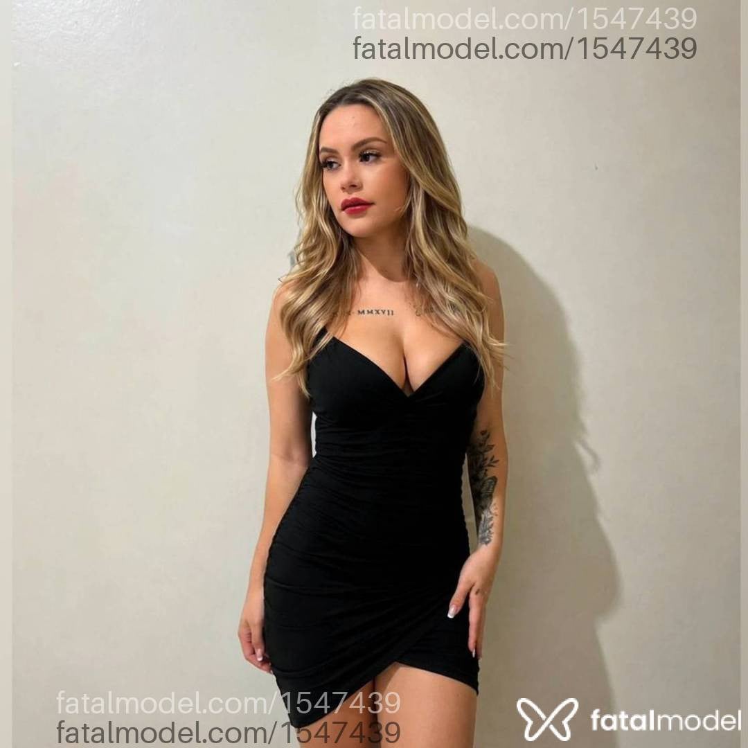 Acompanhante mulher loira (o) de olhos mel - Julia Prado