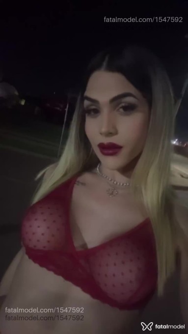 Acompanhante travesti loira (o) de olhos castanhos em Rondonópolis - Emilly Garcia