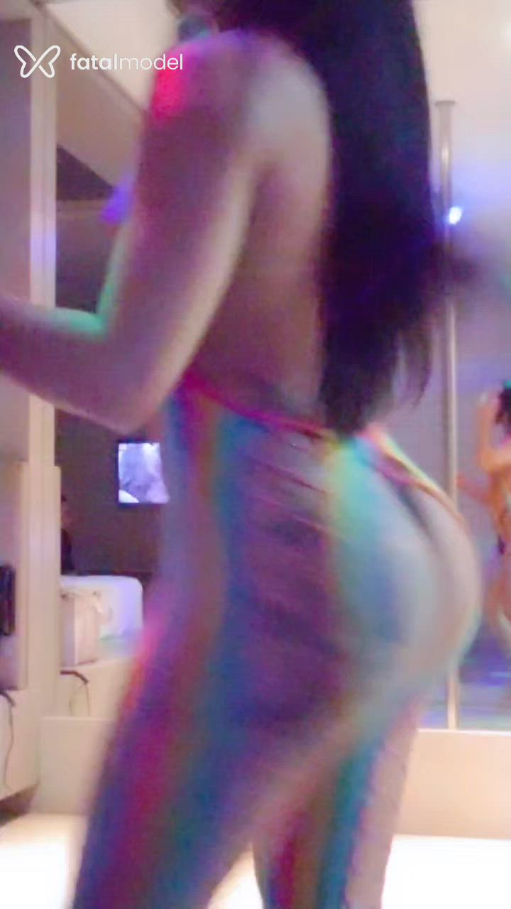 Acompanhante travesti com cabelo castanho de olhos castanhos - Sophia