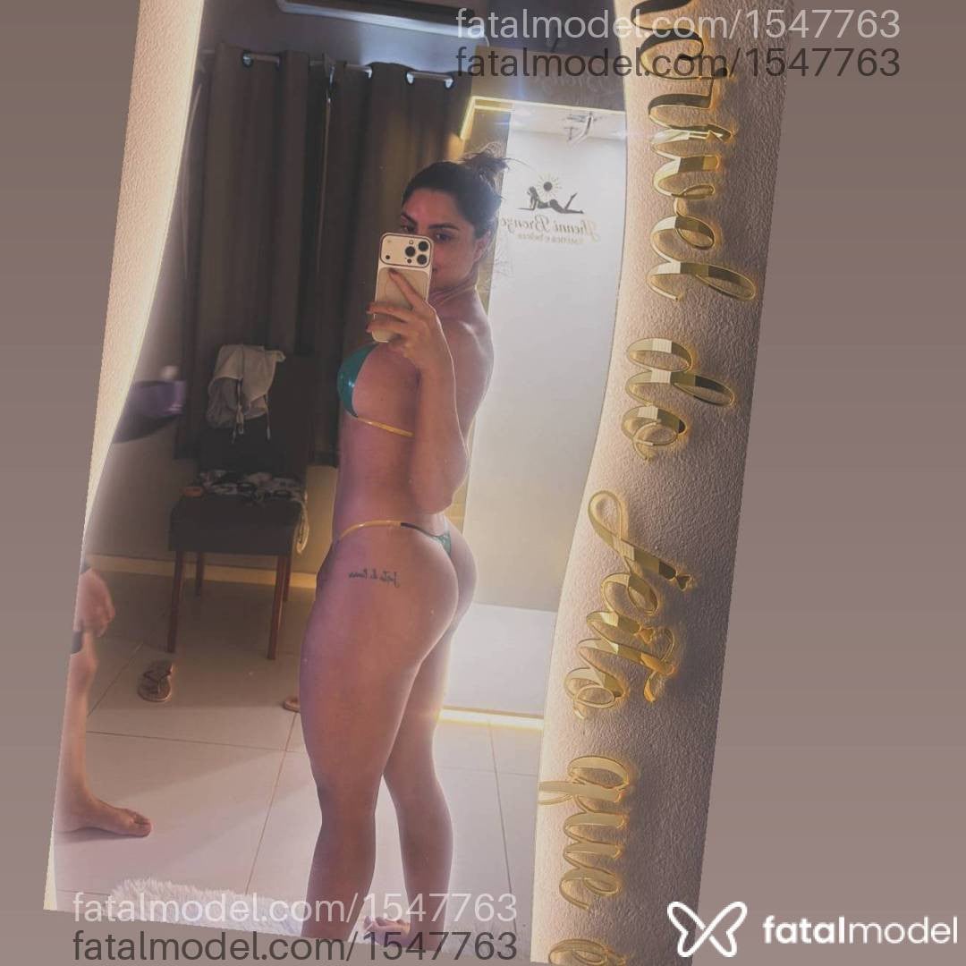 Acompanhante mulher loira (o) de olhos pretos em Cascavel - Giovana mello