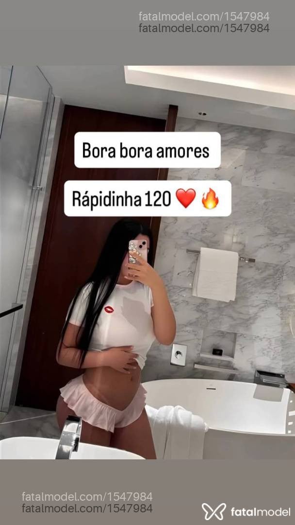 Acompanhante mulher morena (o) de olhos castanhos - Melissa Mel