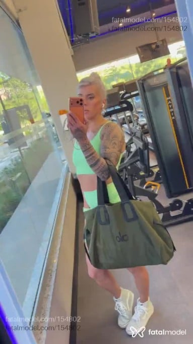 Acompanhante mulher trans loira (o) de olhos castanhos em Bragança Paulista - Soberana Fabydomme
