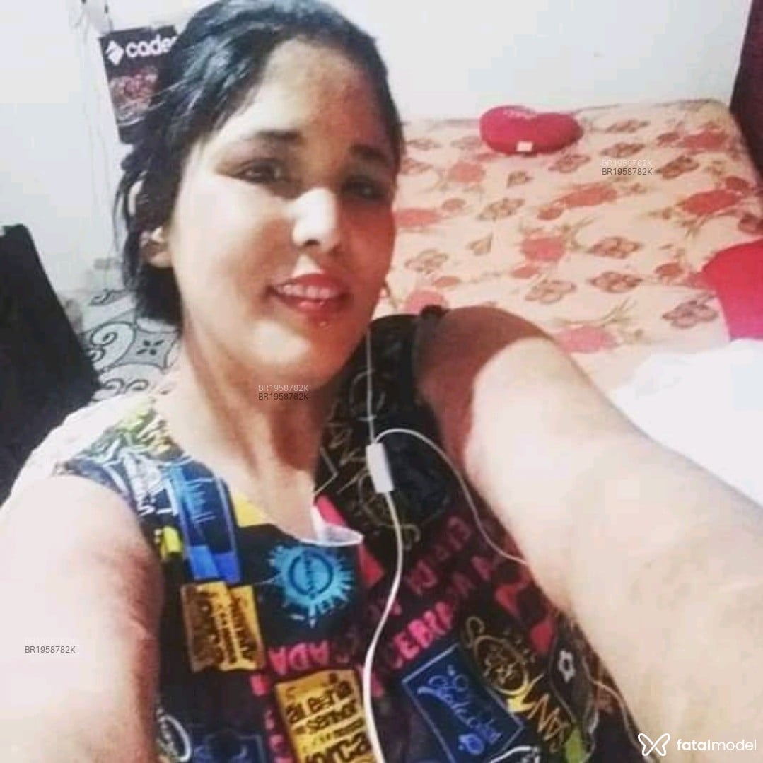 Acompanhante mulher morena (o) de olhos castanhos em Campo Mourão - Nicole
