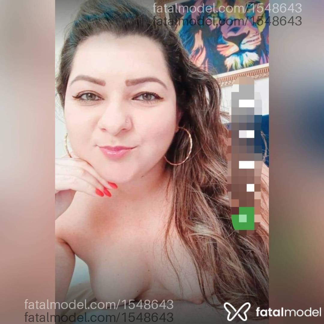 Acompanhante mulher morena (o) de olhos verdes - Danyela Alencar