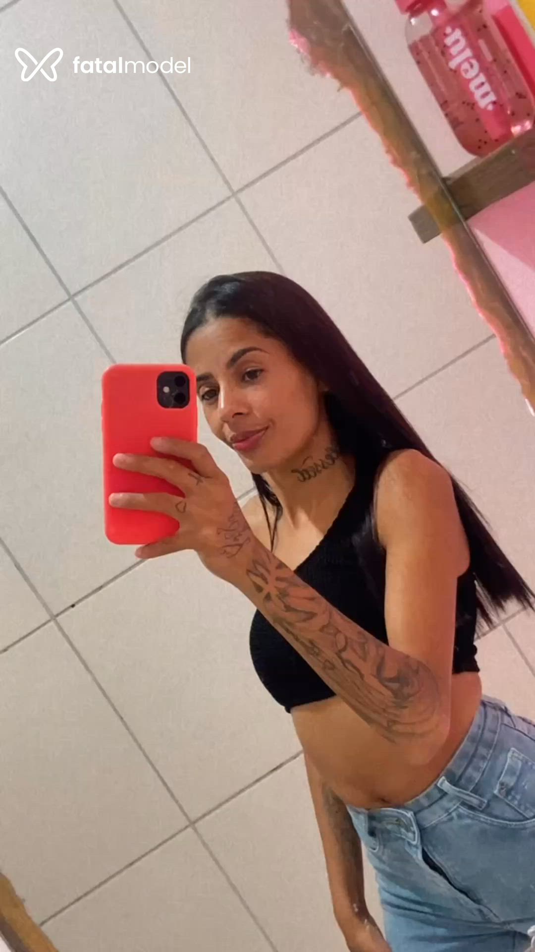 Acompanhante mulher morena (o) de olhos castanhos em São Bento do Sul - Carolina