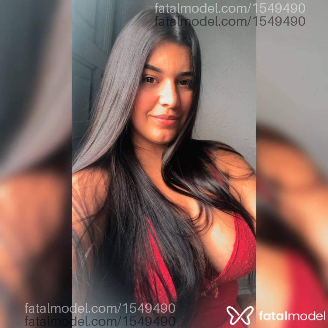 Acompanhante mulher morena (o) de olhos castanhos em Aracruz - Julia Viena