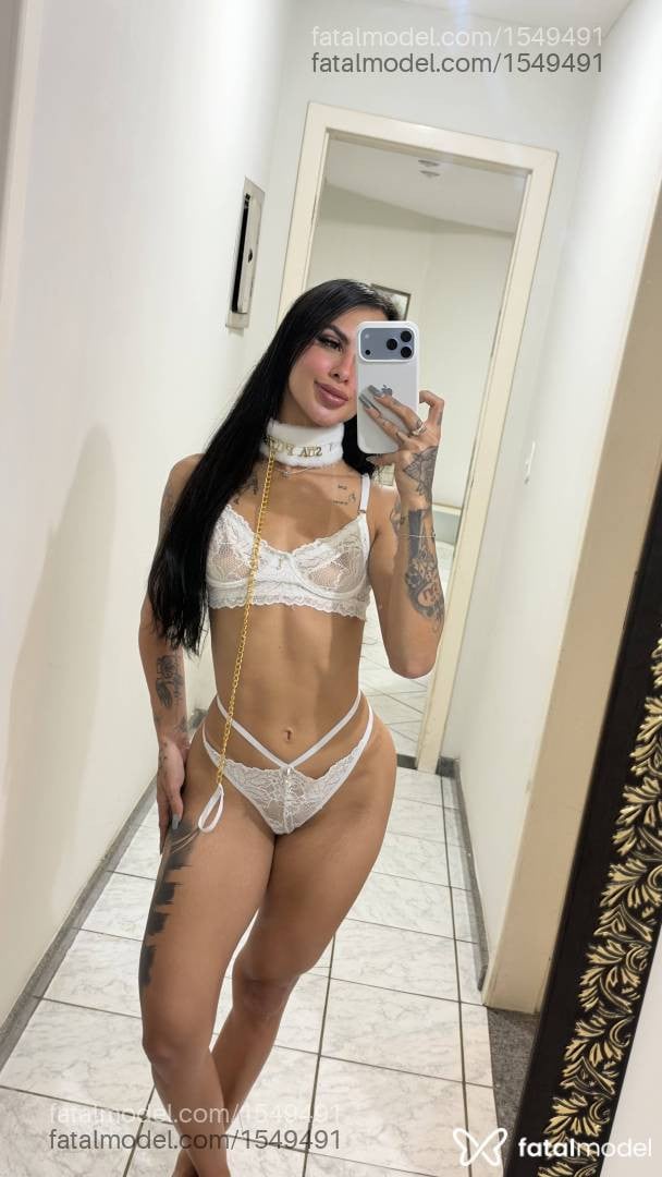 Acompanhante mulher morena (o) de olhos castanhos - Tália Montenegro