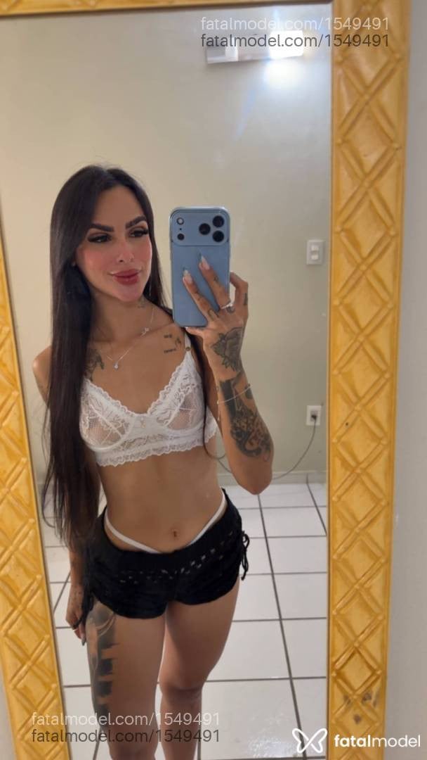 Acompanhante mulher morena (o) de olhos castanhos - Tália Montenegro