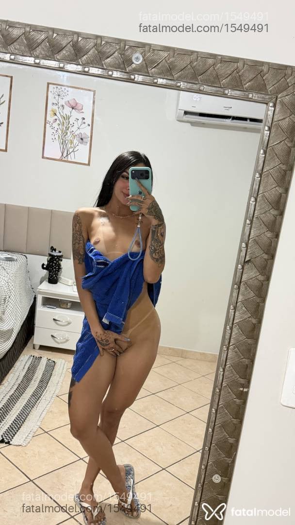 Acompanhante mulher morena (o) de olhos castanhos - Tália Montenegro