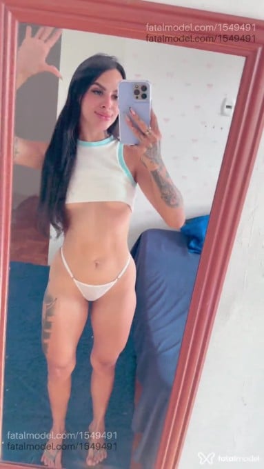 Acompanhante mulher morena (o) de olhos castanhos em Ilhéus - Mel Montenegro