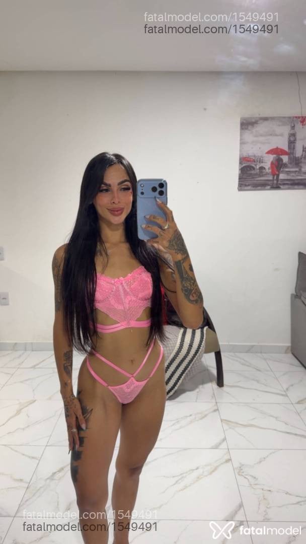 Acompanhante mulher morena (o) de olhos castanhos - Tália Montenegro