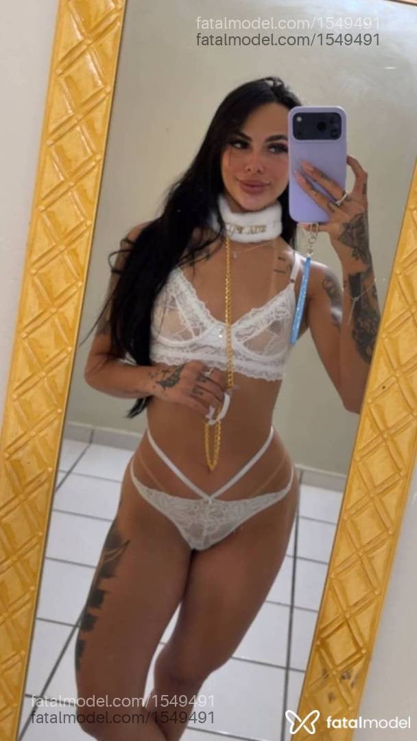 Acompanhante mulher morena (o) de olhos castanhos - Tália Montenegro